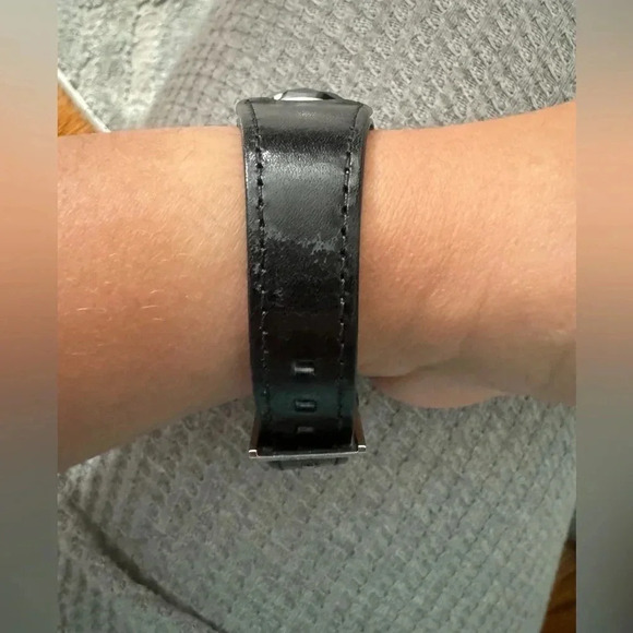 Swarovski watch with genuine leather - Picture 4 of 8